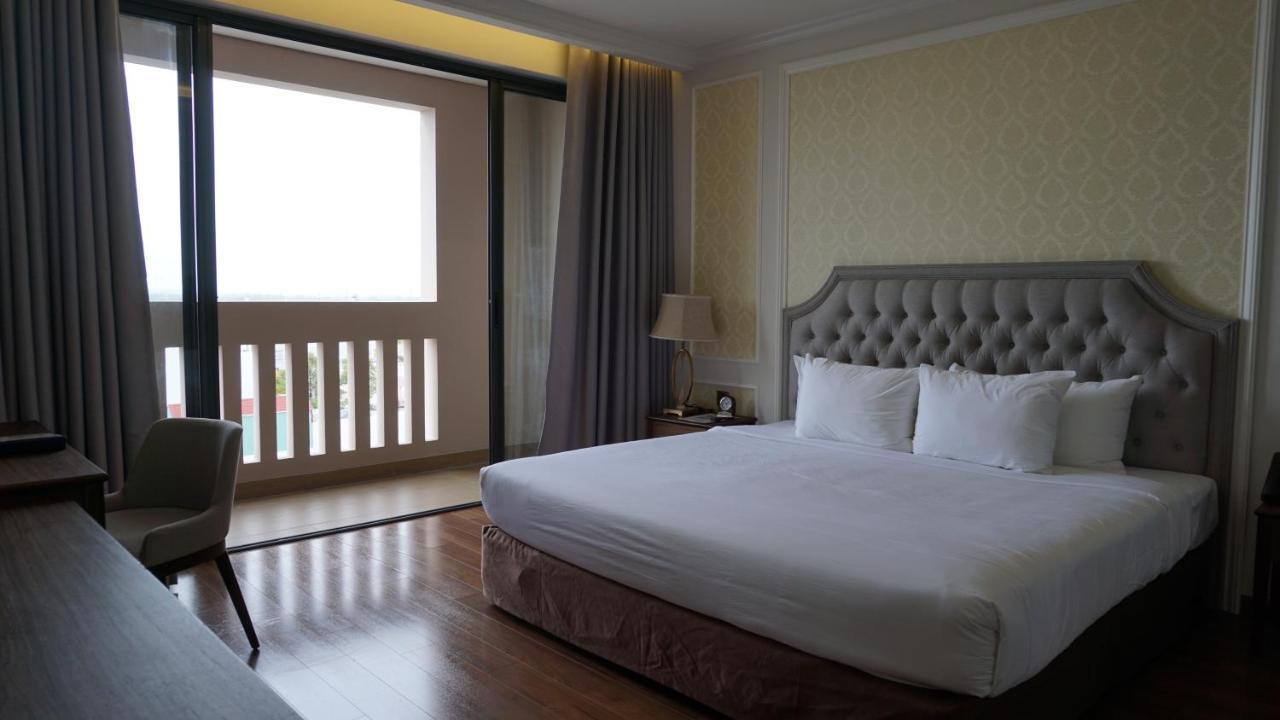 Phu Cuong Hotel Ca Mau Екстер'єр фото